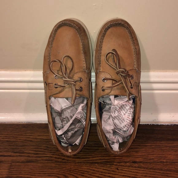 Tan Sperry top siders EUC - Picture 5 of 5